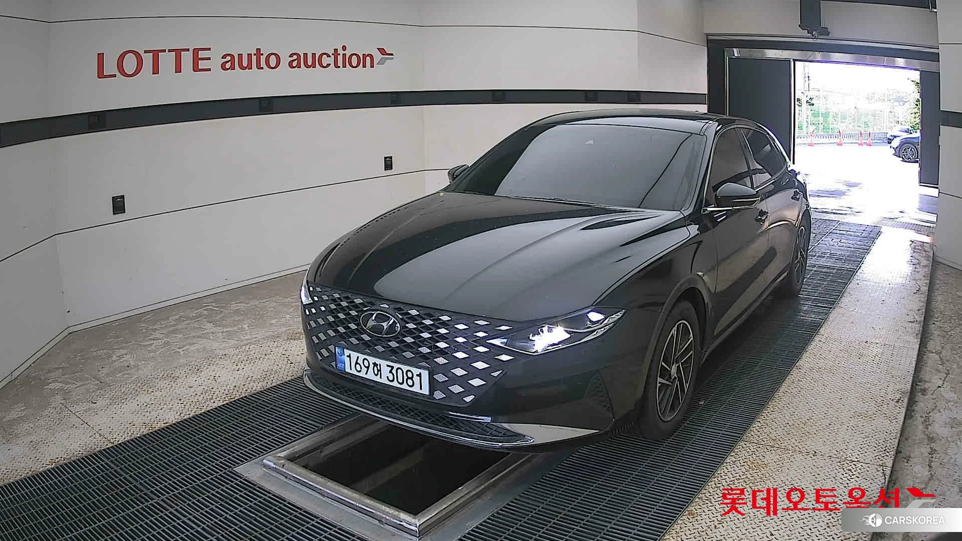 Hyundai Grandeur 2022 Midnight Black Pearl из Кореи