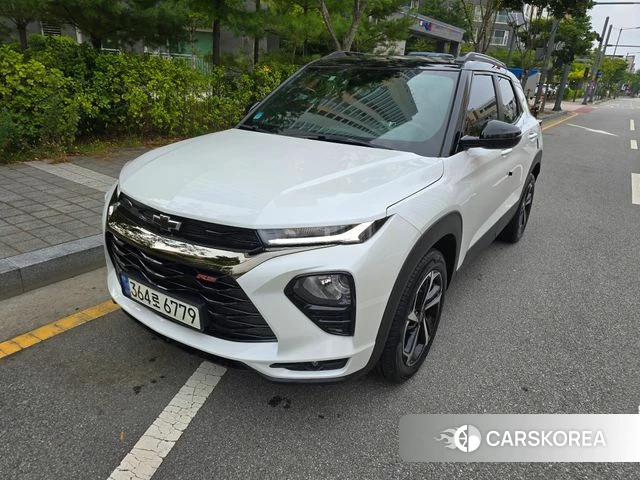 Chevrolet (GM Daewoo) Trailblazer 2021 Белый из Кореи