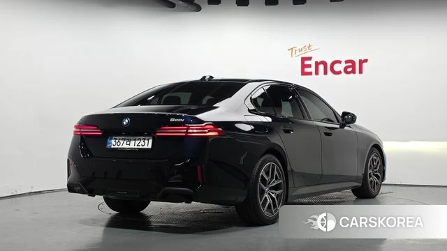 BMW 5 Series (G60) 2026 Черный из Кореи