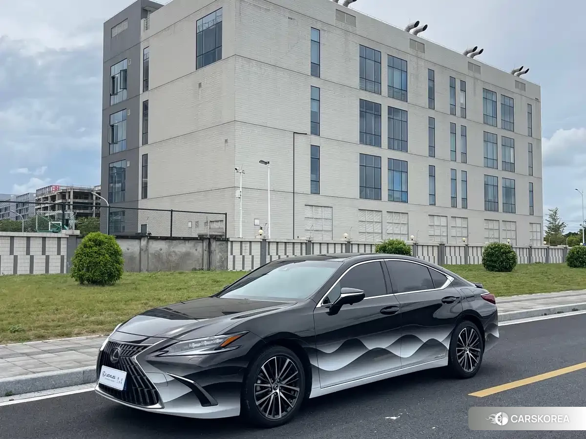 Lexus ES 2022 Черный из Китая