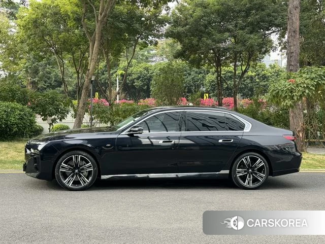 BMW 7 series id 3926877 из Китая