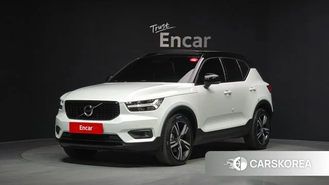 Volvo XC40 2021 Белый из Кореи
