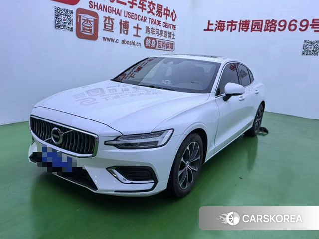 Volvo S60 2021 Белый из Китая