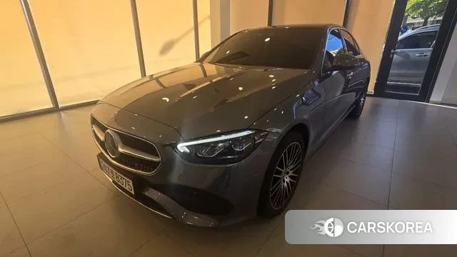 Mercedes-Benz C-Class W206 2025 Серый из Кореи