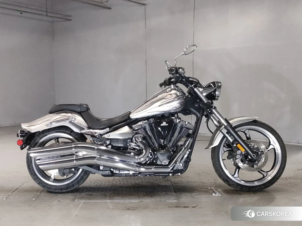Проданный Yamaha XV1900CU RAIDER id 4163849 из Японии