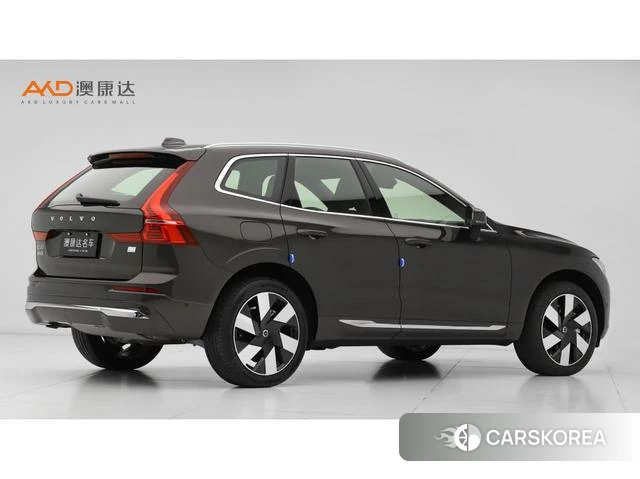 Volvo XC60 PHEV 2023 Темно-серый из Китая