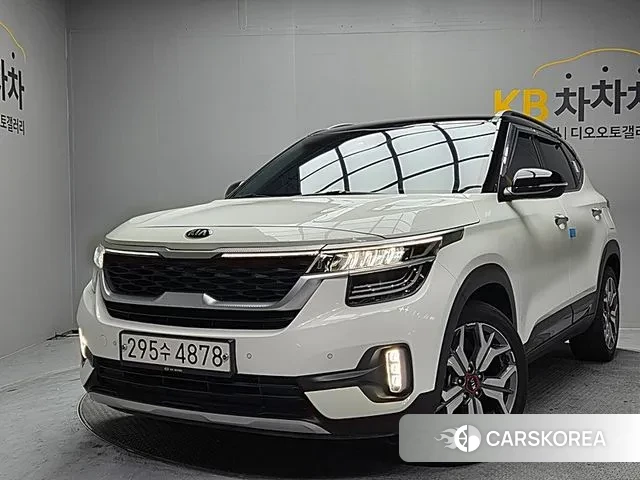 Kia Seltos 2020 Белый из Кореи