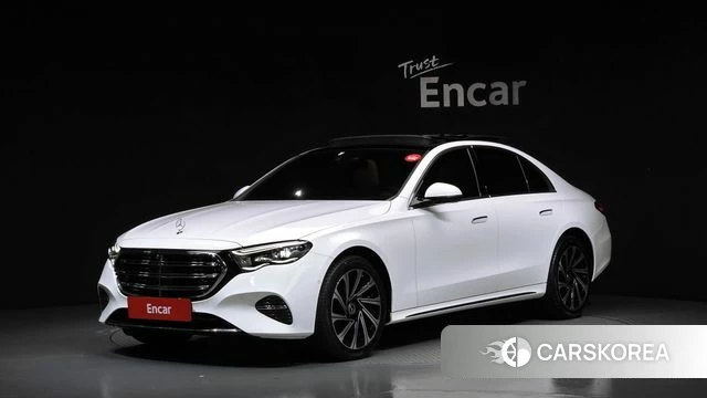 Mercedes-Benz E-Class W214 2024 Белый из Кореи