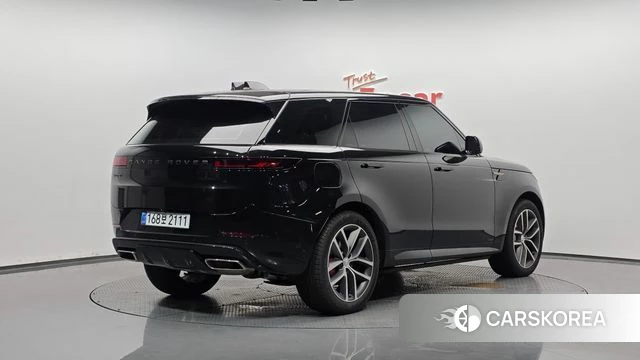 Land Rover Range Rover Sport 3rd Generation 2025 Черный из Кореи