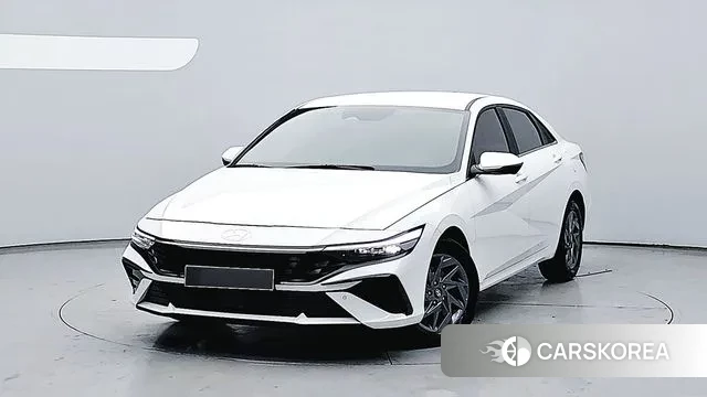 Hyundai The New Avante (CN7) 2025 Белый из Кореи