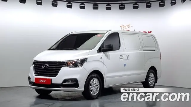 Hyundai The New Grand Starex 2019 Белый из Кореи