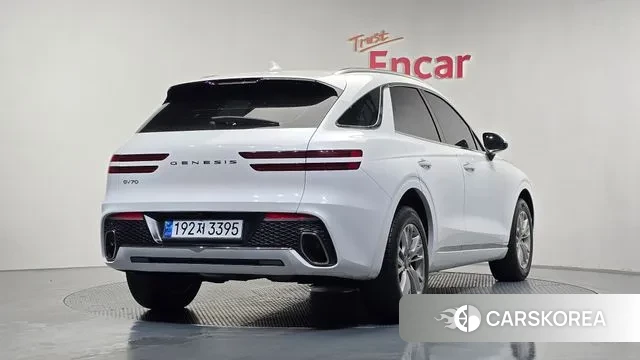 Genesis GV70 2021 Белый из Кореи