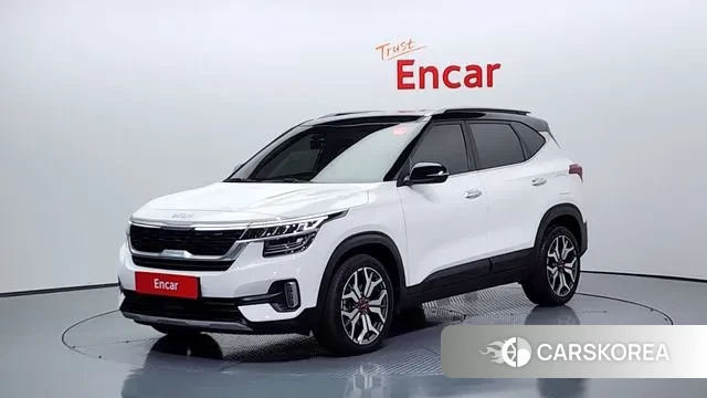 Kia Seltos 2022 Белый из Кореи