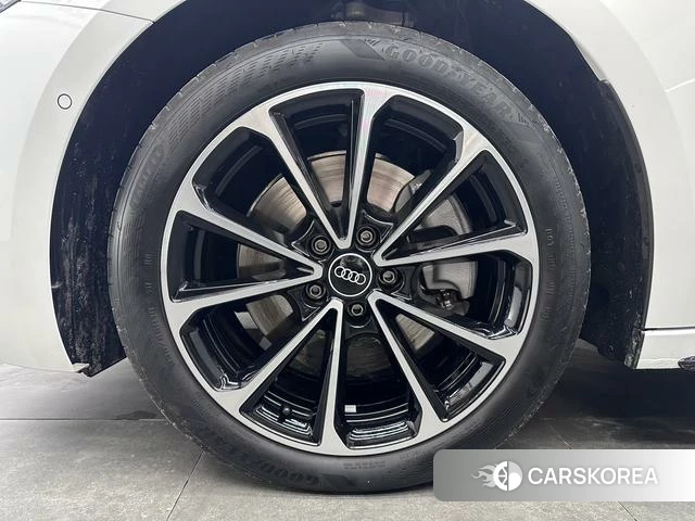 Audi A5L 2025 Белый из Китая