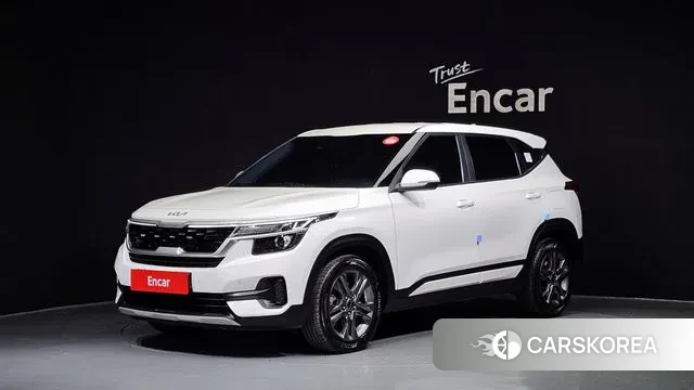 Kia Seltos 2021 Белый из Кореи