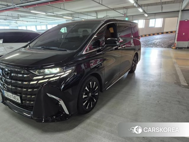 Toyota Alphard 4th Generation 2025 Черный из Кореи