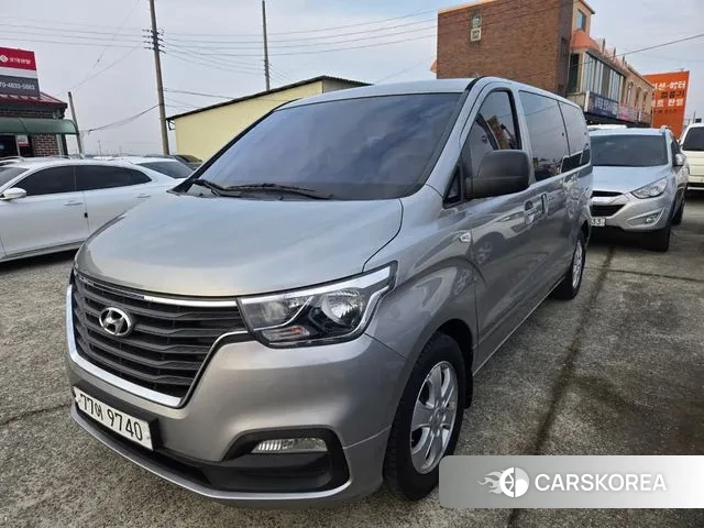 Hyundai The New Grand Starex 2018 Серый из Кореи