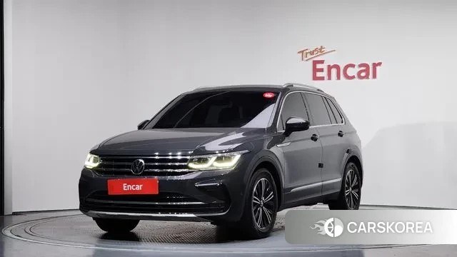 Volkswagen Tiguan second Generation 2021 Серый из Кореи