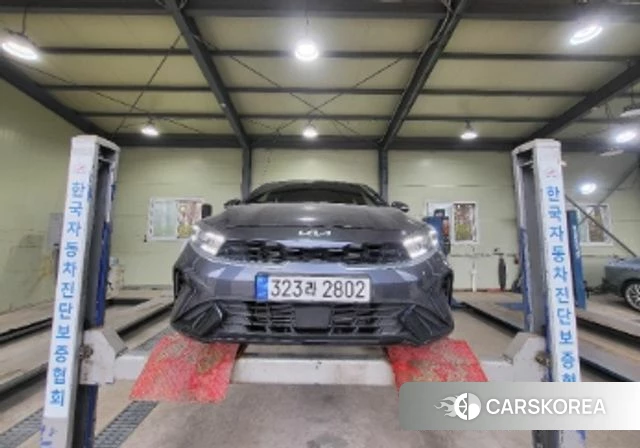 Kia The New K3 2nd generation 2023 Серый из Кореи