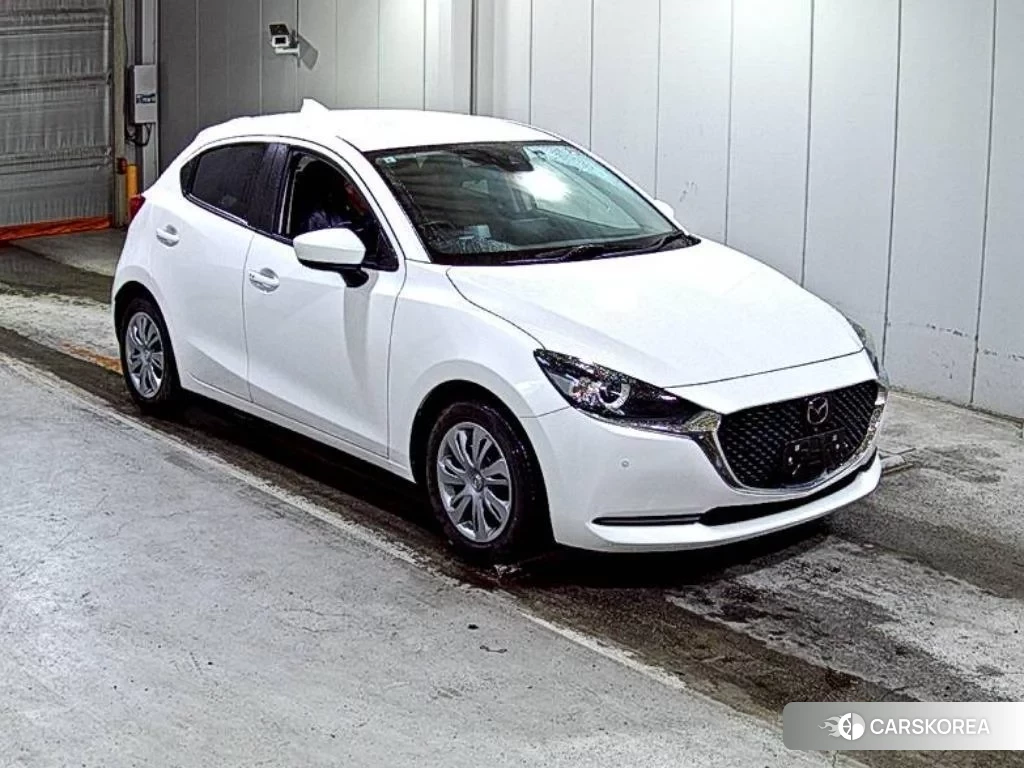 Mazda Mazda2 2022 из Японии