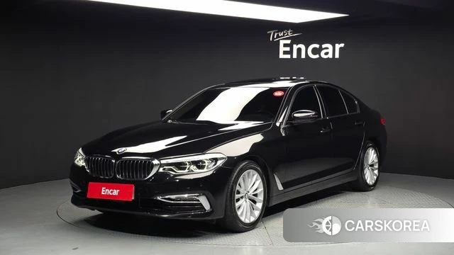BMW 5 Series (G30) 2018 Черный из Кореи