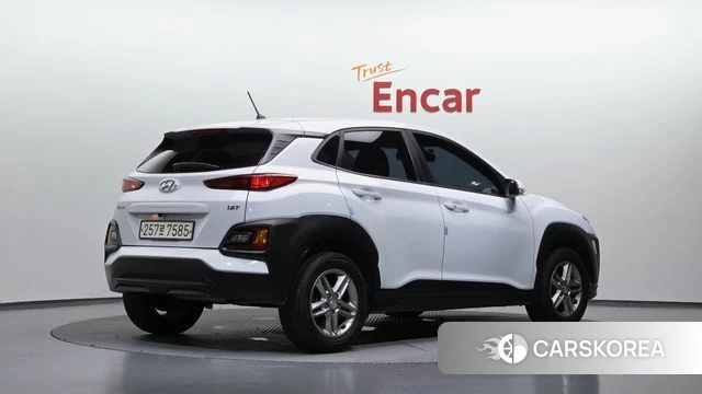 Hyundai Kona 2018 Белый из Кореи