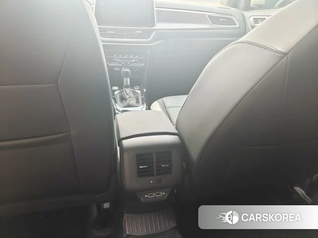 Volkswagen Exploring songs 2025 Белый из Китая