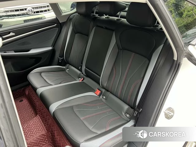 Volkswagen Lingdu 2023 Белый из Китая