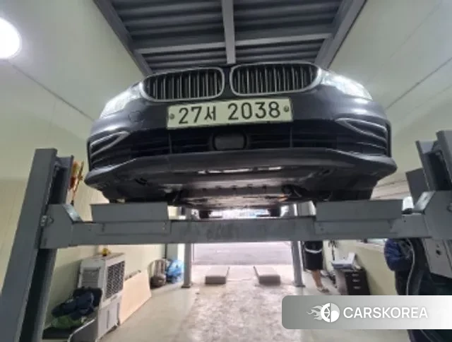 BMW 5 Series (G30) 2019 Серый из Кореи