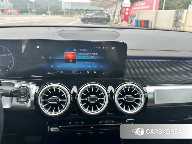 Mercedes-Benz GLB 2022 Темно-серый из Китая