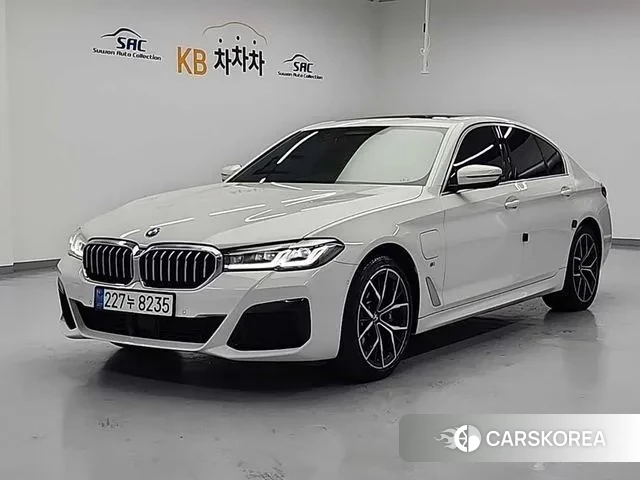 BMW 5 Series (G30) 2020 Белый из Кореи