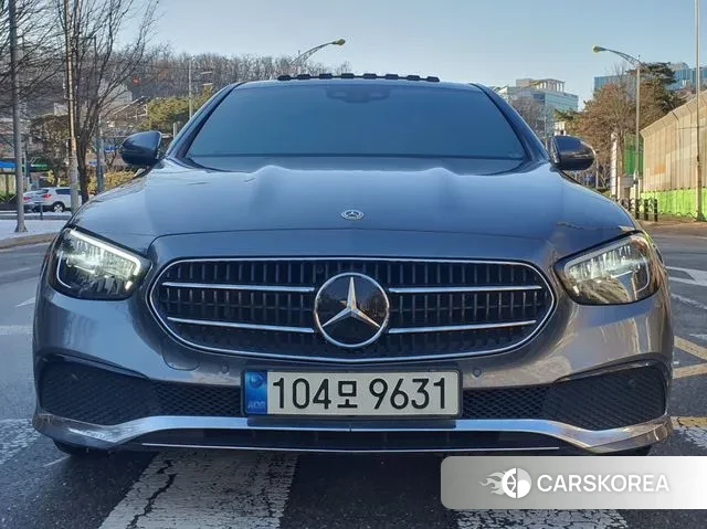 Mercedes-Benz E-Class W213 2020 Серый из Кореи