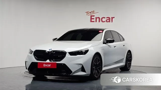 BMW M5 (G90) 2025 Белый из Кореи