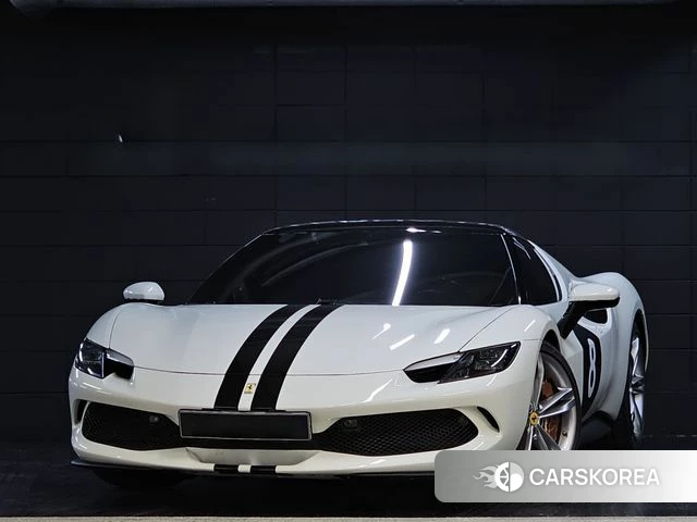 Ferrari 296 GTB 2023 Белый из Кореи