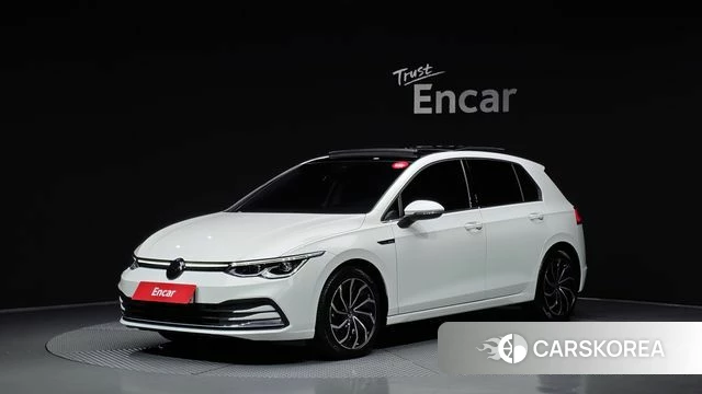 Volkswagen Golf 8th Generation 2024 Белый из Кореи