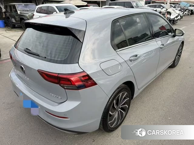 Volkswagen Golf 2021 Серебристо-серый из Китая