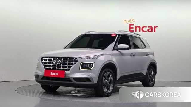 Hyundai Venue 2022 Серебристо-серый из Кореи