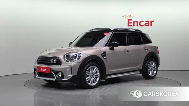 Mini Cooper Countryman 2023 Песочный из Кореи