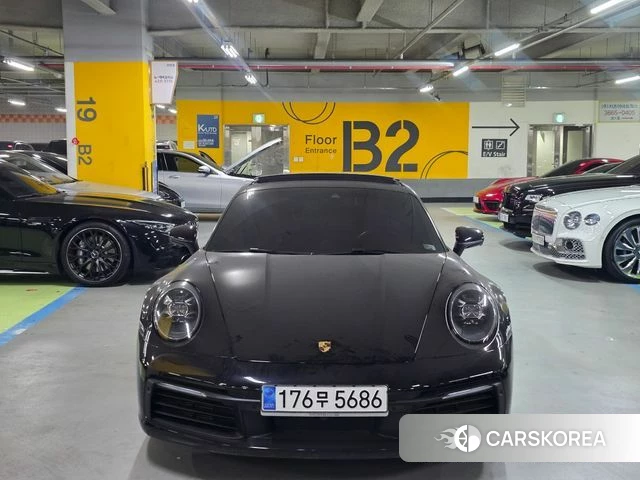 Porsche 911(992) 2020 Черный из Кореи