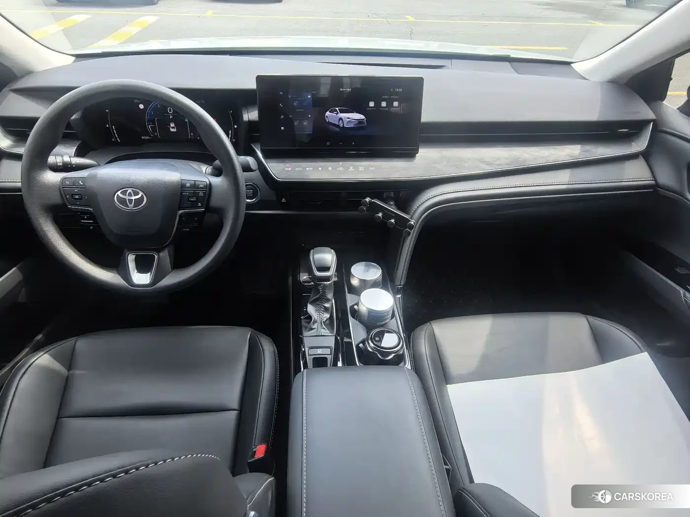 Toyota Camry 2025 Белый из Китая