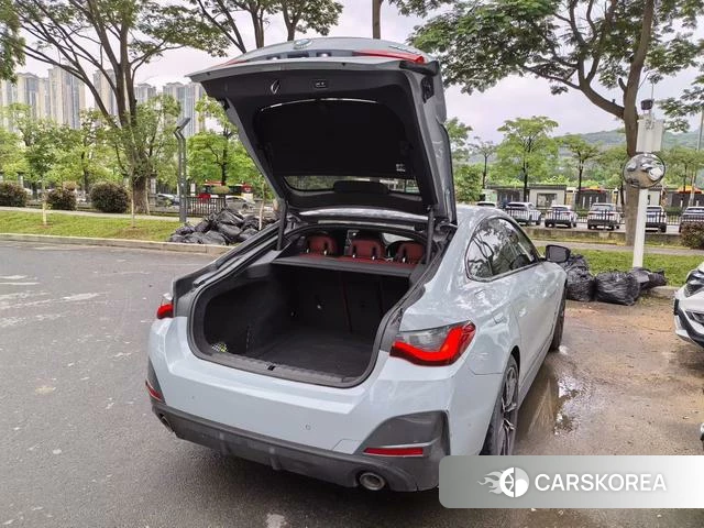 BMW 4 series 2022 Серебристо-серый из Китая