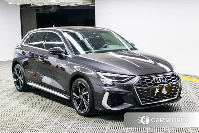 Audi A3 2022 Черный из Китая