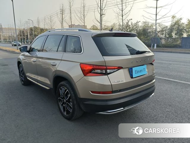 Skoda Kodiak 2019 Шампань из Китая