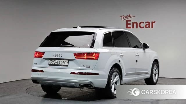 Audi Q7 (4M) 2019 Белый из Кореи