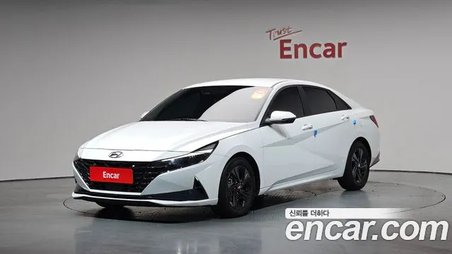 Hyundai Avante Hybrid (CN7) 2022 Белый из Кореи