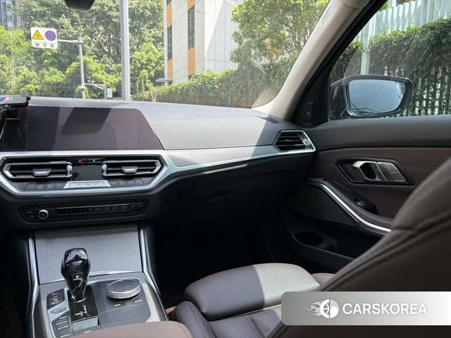 BMW 3 series 2020 Синий из Китая