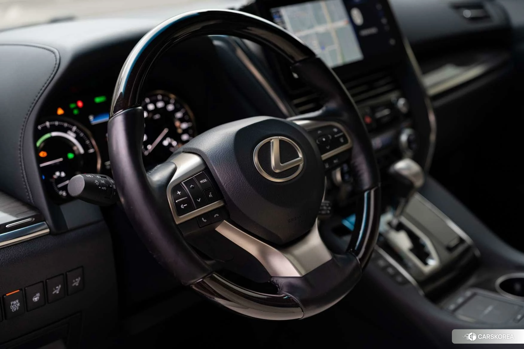 Lexus LM 2020 Черный из Китая
