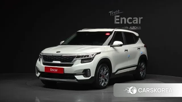 Kia Seltos 2020 Белый из Кореи