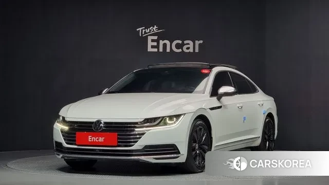 Volkswagen Arteon 2019 Белый из Кореи