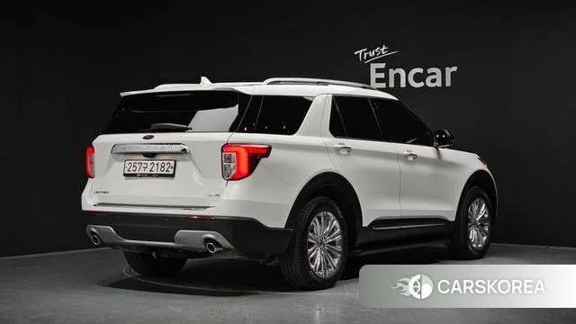 Ford Explorer 6th Generation 2020 Белый из Кореи